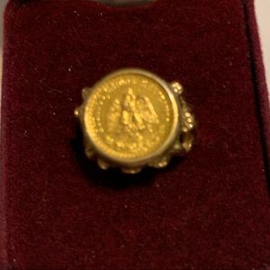 Women’s gold eagle coin ring. Size 7. Value $1100 asking $650.